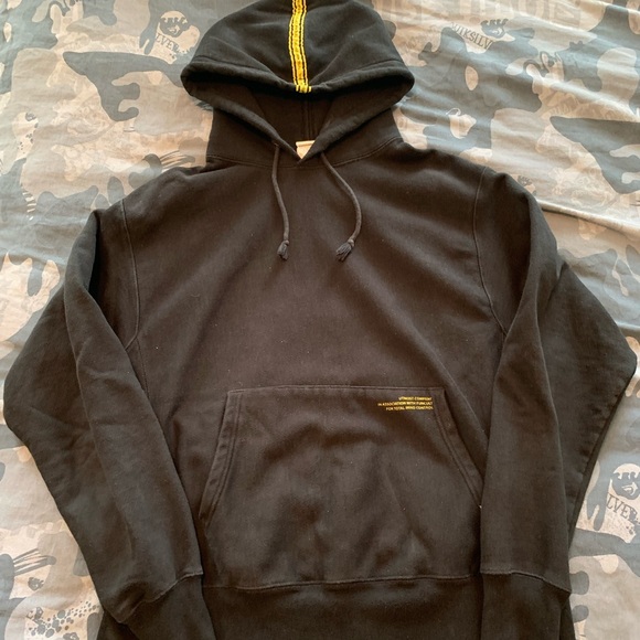 Utmost x Your Brain On Fun Sweatshirt | Size Large | 8/10 condition - Picture 2 of 5